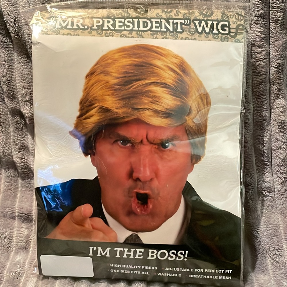 Mr. President Wig I’m the Boss. Trump Wig.